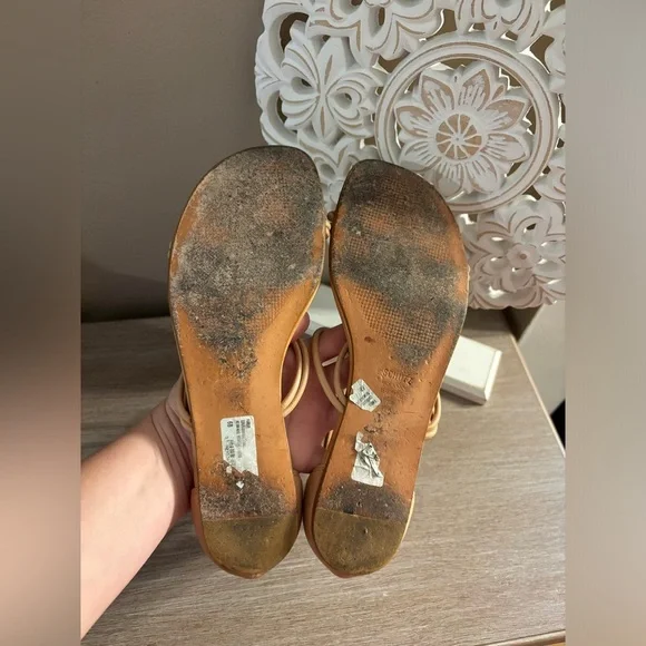 Schutz Fabia Gladiator Sandal - Picture 7 of 9